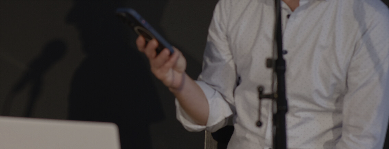 Contact phone information Red Snow Consulting-resized